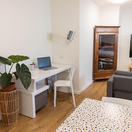 Sheba-Shik Apartment, Tel Hashomer שיבא-שיק, תל השומר,דירת סטודיו מקסימה! Ramat Gan Luaran gambar