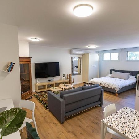 Sheba-Shik Apartment, Tel Hashomer שיבא-שיק, תל השומר,דירת סטודיו מקסימה! Ramat Gan Luaran gambar